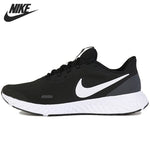 NIKE REVOLUTION 5