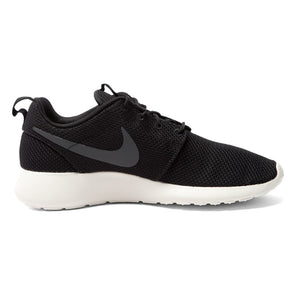 NIKE ROSHE ONE